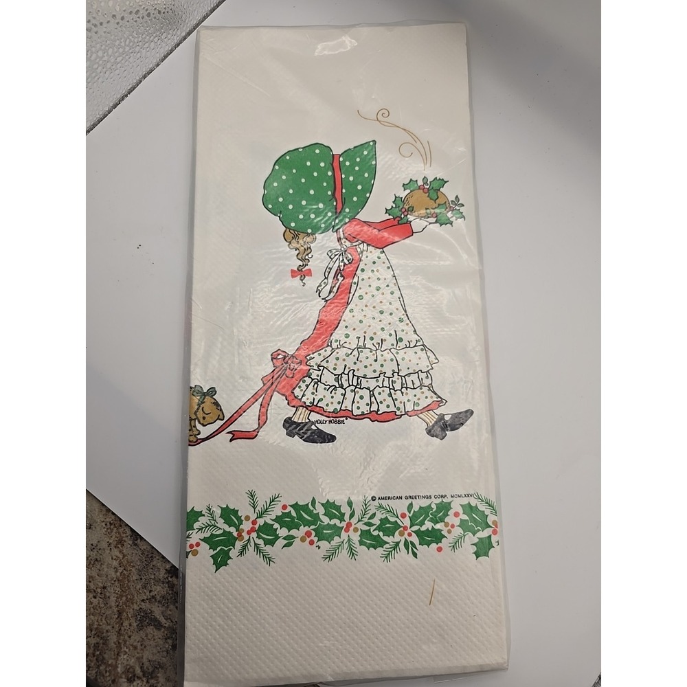 Holly Hobbie Christmas Theme Table Cover Vintage American Greeting Corp. 54x96